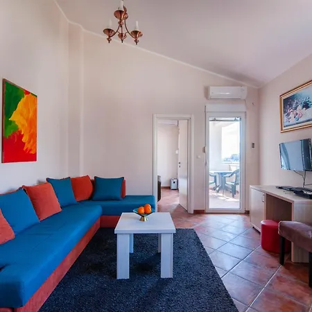 Lux M & A Apartment Budva